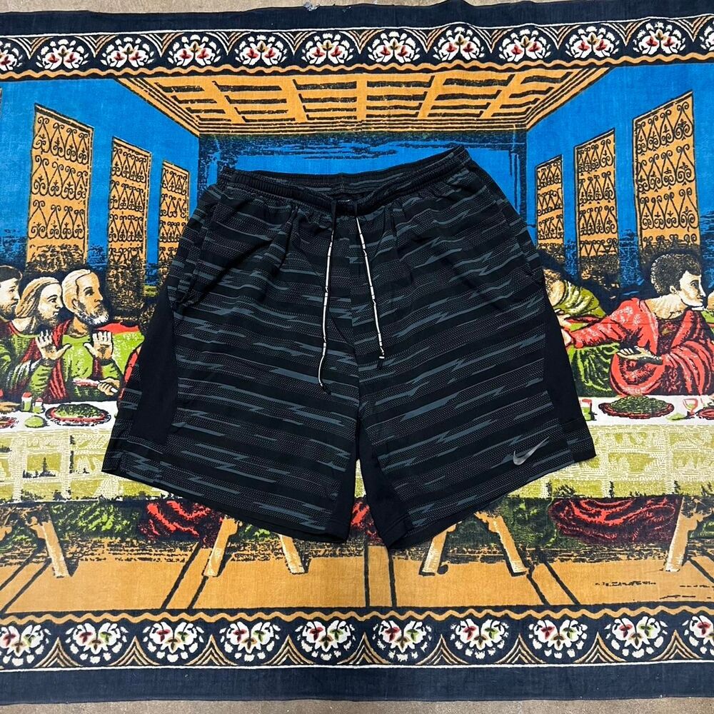 Nike Men's Black and Navy Shorts